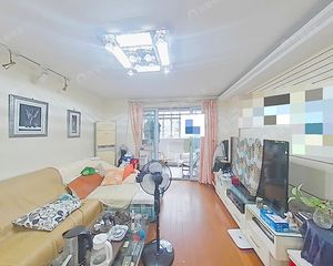 电梯高区 飞机户型 采光很好 紧临公园 环境优美