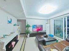 汇金路,横厅精装大四房,户型正气,近地贴临宝龙,配套成熟。