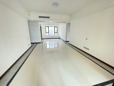 6套开发商为关系户保留房,楼层位置好 ,甲A级房源