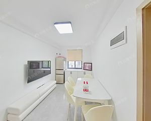 后市街 三开间朝南 阳光充足 南北通透 非常适合居住