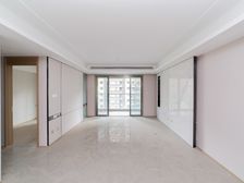 华宇新城天境 4室2厅 精装修四朝南户型 中间楼层 随时看房