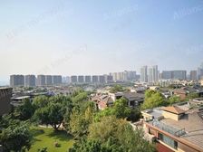 双拼别墅 大花园 安静视野好 看湖无遮挡 电梯已经安装