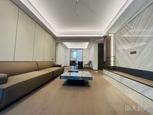 江明府 160平4居 南向豪华装修 自住保养好 次新房中上楼