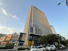白桦林 近地铁 183平精装全配 3加1 价格面议随时看