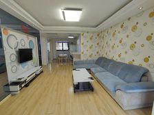 秀山湖壹号3房南精装真实好房