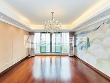 南北通透裘马都4室2厅精装修