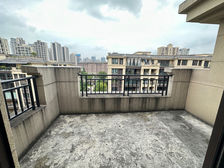 洋房送露台 香港置地公园大道琳琅 出门公园 近光环商圈