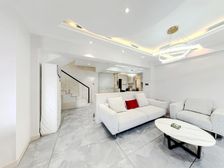 专做三江口顶复,70万精装拎包入住,带阳光房大露台