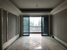 江北区 中国铁建西派城一期 三房 175万