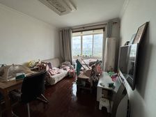 电梯高层,业主诚意置换看房提前预约。