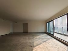 渝北区 香港置地壹号半岛 五房 540万