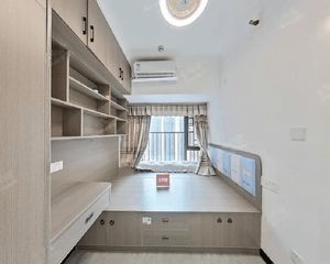 低于市场价80万 ,低于市场价出售,还有谈价。
