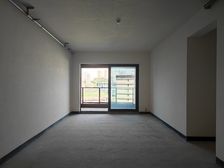 佣金6666元 弹子石 长嘉汇一期三房154万