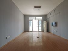 渝北区 米兰天空 二房 70万