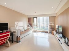 此房满五唯一 楼层好 正对小区花园 视野开阔