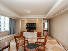 8号线新湾站旁边 精装修四房两厅全明东边套 直观泳池视野开阔