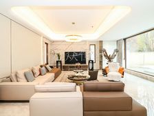 H户型全新装修,百平朝南客厅,朝南无遮挡大绿地