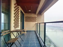 北滨路全看江房源。龙湖春森彼岸 看江 拎包入住 保真!