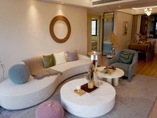 唐冶宇宙中心 精装修 小高层 一梯两户