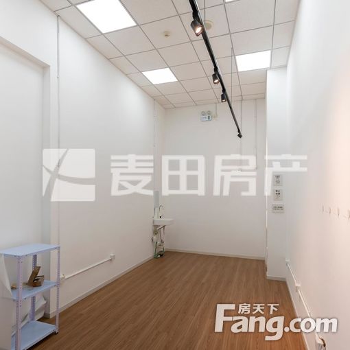 1室1厅华贸城7号院