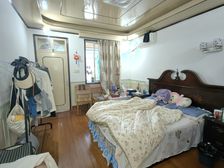 民族路8弄1室1厅1卫南朝向35.0万元/套出售