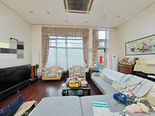 南向挑空客厅带花园叠墅,业主置换诚售,张集未用,自住看房方便