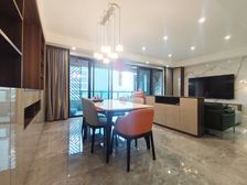 照母山南向精装大四居 满二住宅仅475万