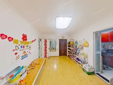 17号线//柳芳南里·电梯,带客厅满五