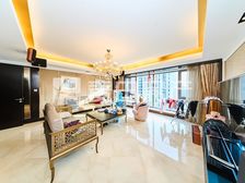 红玺台4室2厅精装修