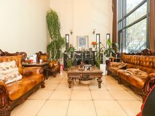 湾流汇4室2厅精装修