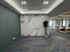 高铁站楷林新发展大厦260平拎包办公 家具齐全双面采光