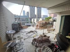 楼中楼带露台 高新苑 192平4居 南北向精装修 着急出售