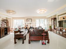 南北通透汤泉逸墅4室2厅精装修