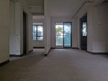 渝北区 龙湖云瑶玉陛瑶林一组团 三房129万