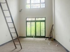 照母山光环商圈捡耙活。北大资源博雅 带前后花园 房源保真!