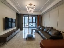 海尔产城创翡翠东方4室2厅2卫南朝向399.0万元/套出售