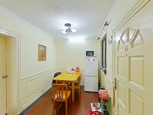 采光通风佳,位置好,出行方便,满五年看房方便,业主诚意出售