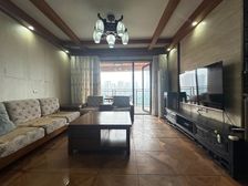 渝北区 东和春天东区 三房 140万