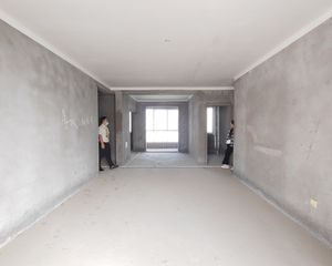 市民之家地铁口|次新小区|好楼层|好户型|业主诚心出售