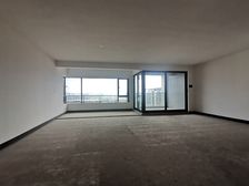 礼嘉、龙湖昱湖壹号萃峯、横厅四房、玻璃幕墙、一梯一户