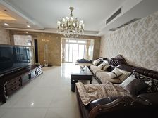 大渡口区 佳禾钰茂香港城 三房 94.7万