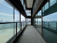 重庆南滨路 必看置地长嘉汇 空中别墅 视野观渝都一览无余