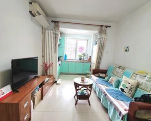西城区 车站西街小区 两居385万元