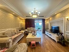 渝北区 佳居花园A区 四房 153万