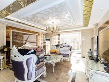 绿波漫板5室2厅精装修