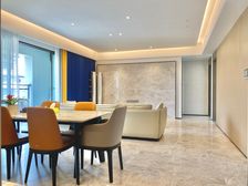 回兴 万科金域蓝湾一二期四房205万