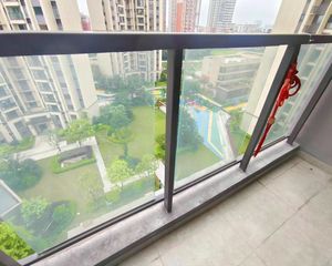 送车位,楼层位置好, 精装修 全新未住 石湾口 有钥匙