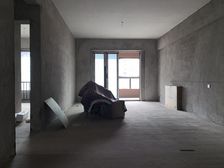 洋世达南滨特区 175平3居 西向毛坯 方便看房