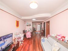 德平路4号口,中间位置,采光无遮挡,居家装修,停车方便随时看