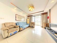 东湖大郡正通透三房,三开间朝南,看房有钥匙